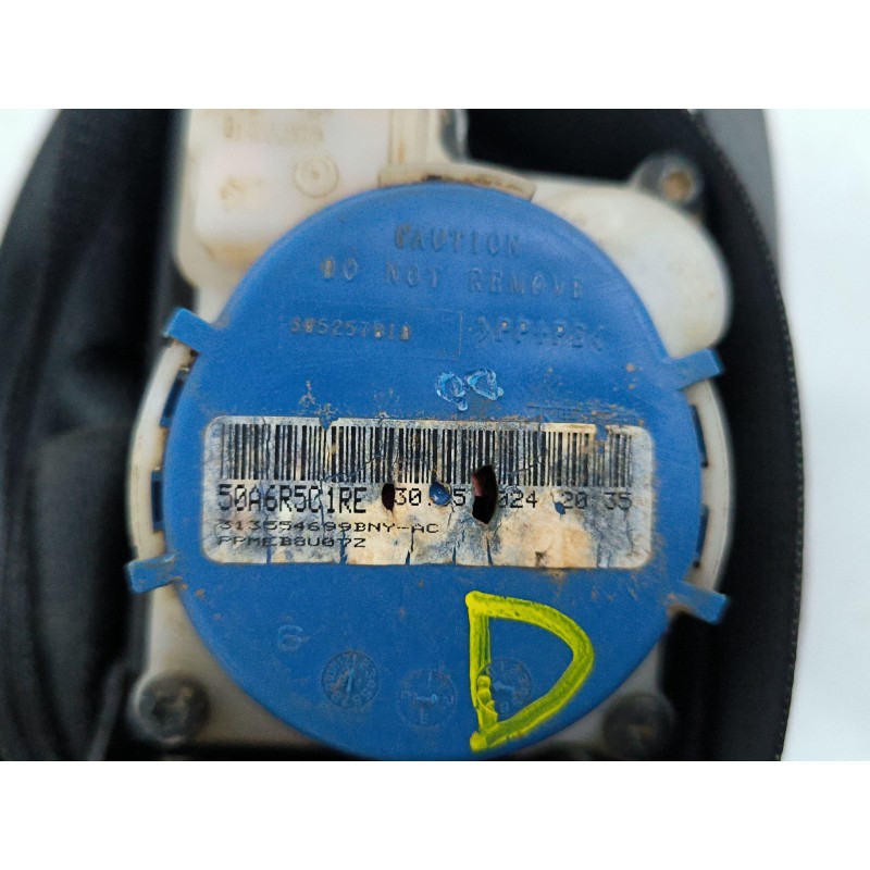 CINTURON SEGURIDAD DELANTERO DERECHO