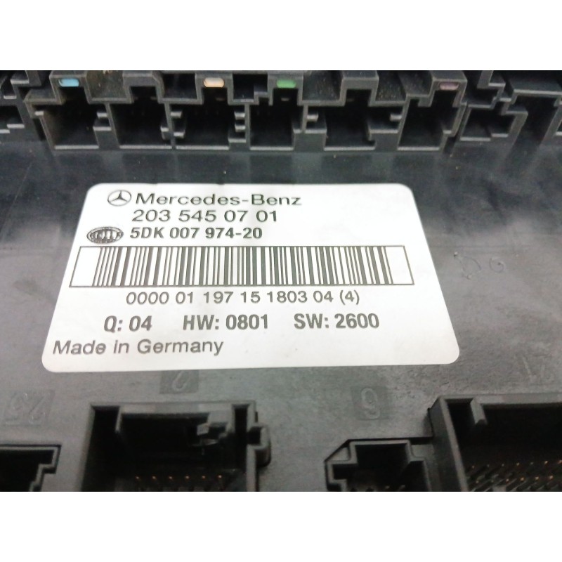 CAJA RELES / FUSIBLES 5DK00797420