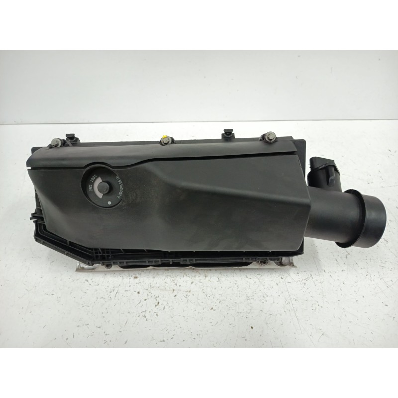 Recambio de filtro aire para mercedes-benz clase c coupé (cl203) c 220 cdi (203.706) referencia OEM IAM A6110901601 A6110902301 