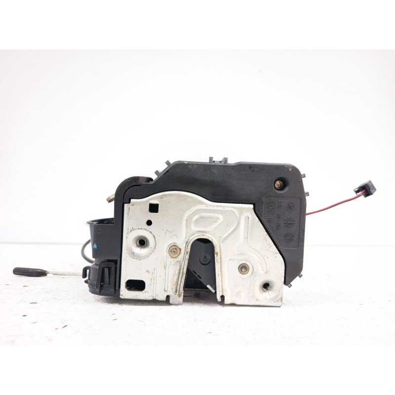 CERRADURA PUERTA DELANTERA DERECHA