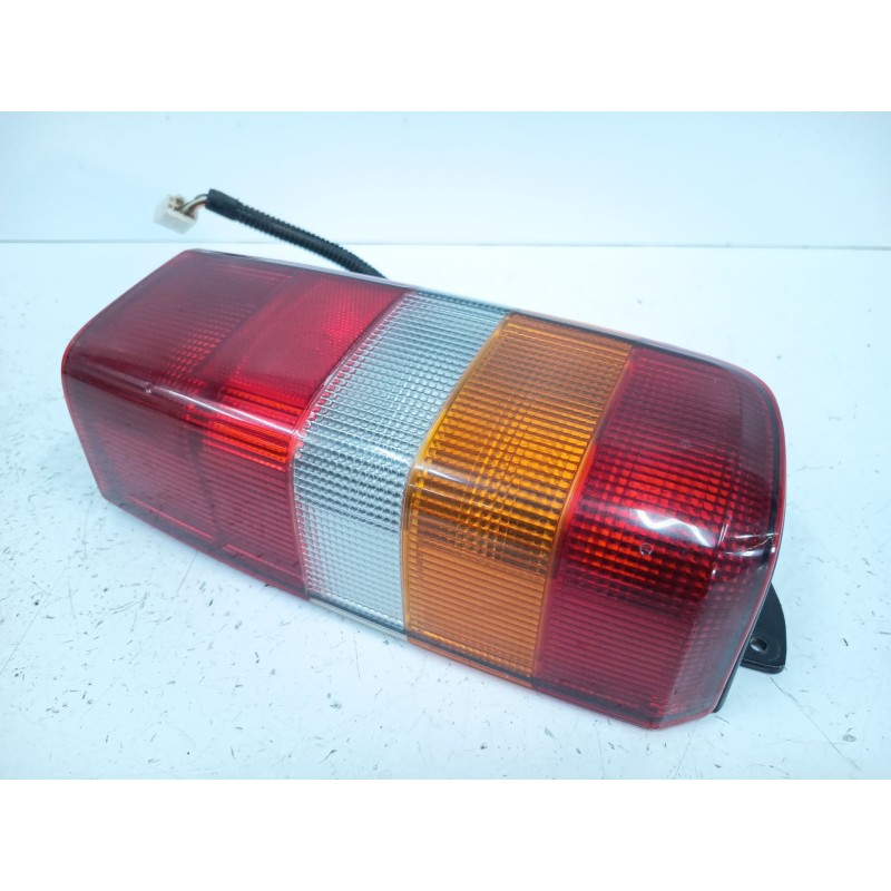 PILOTO TRASERO DERECHO