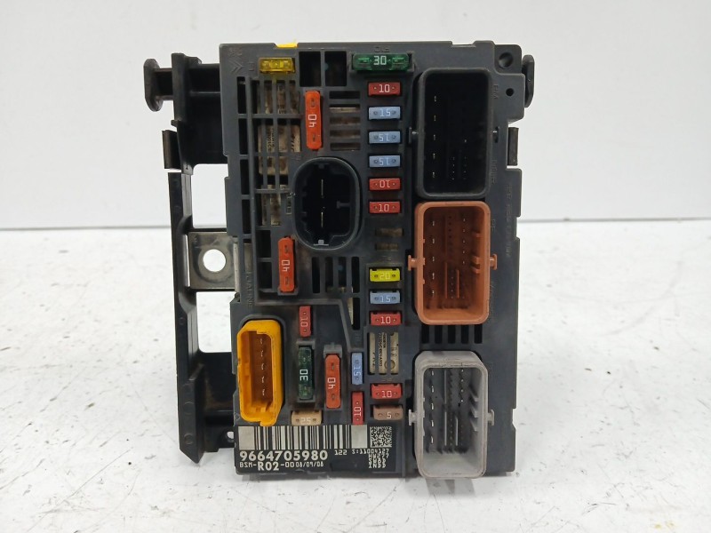 Recambio de caja reles / fusibles para citroën c5 iii (rd_) 2.7 hdi referencia OEM IAM 9664705980  