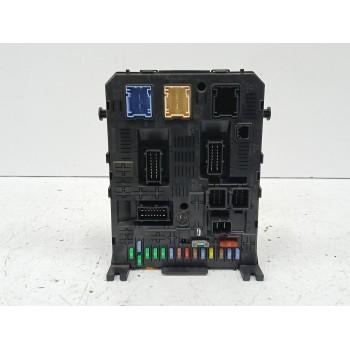 CAJA RELES / FUSIBLES 966405908001 