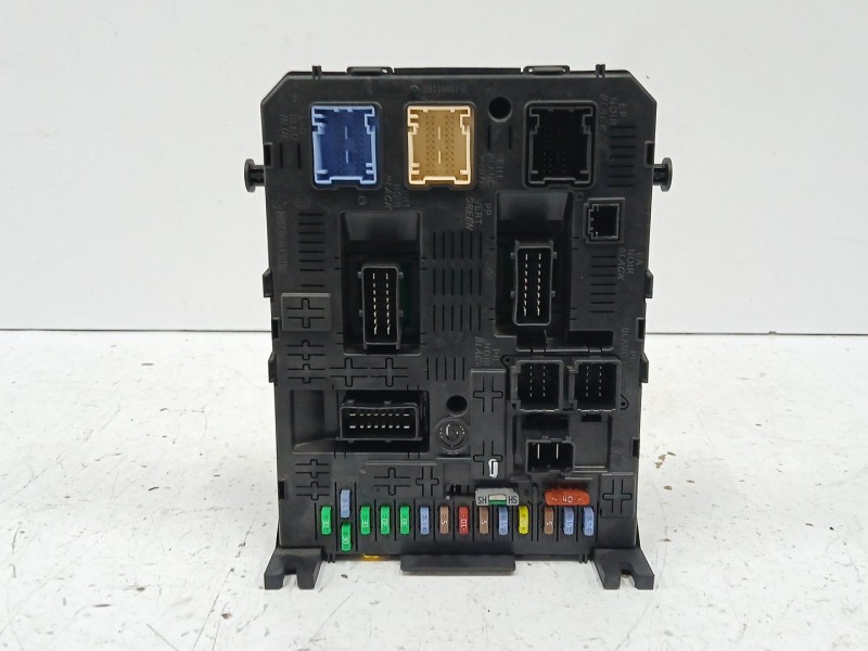 Recambio de caja reles / fusibles para citroën c5 iii (rd_) 2.7 hdi referencia OEM IAM 966405908001  