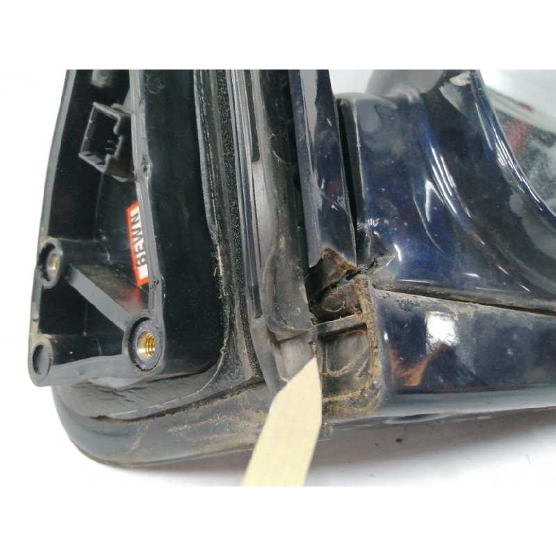 RETROVISOR DERECHO PLASTICO DAÑADO 5 PINES