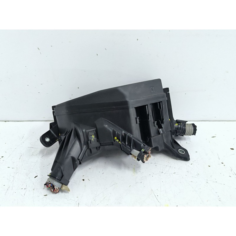 Recambio de caja reles / fusibles para toyota c-hr (_x2_, _h2_), hybrid (zyx20) referencia OEM IAM 82115F4760  