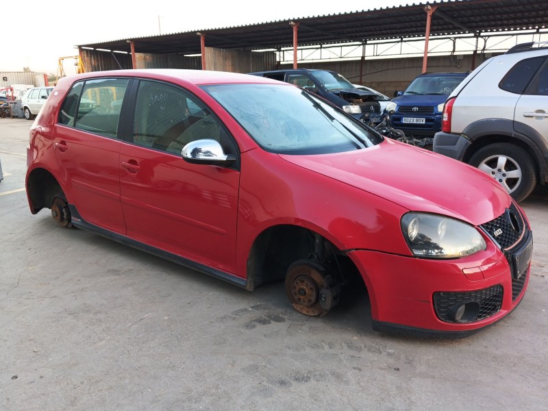 VOLKSWAGEN GOLF V (1K1)