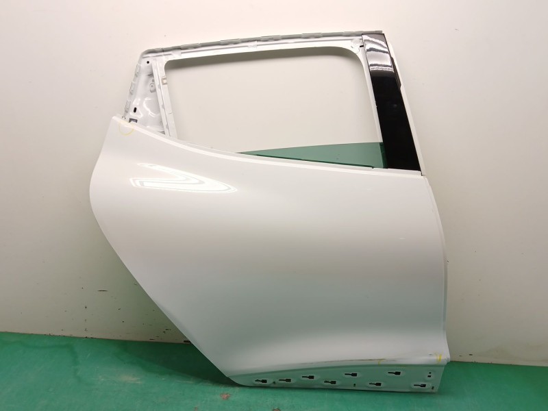 Recambio de puerta trasera derecha para renault clio iv (bh_) 0.9 tce 90 referencia OEM IAM   