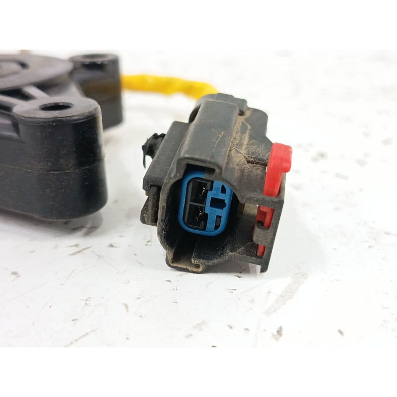 MOTOR ELEVALUNAS DELANTERO DERECHO