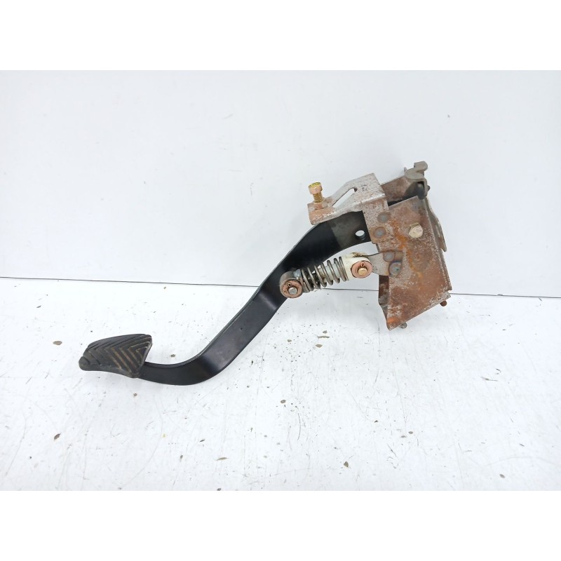 PEDAL EMBRAGUE