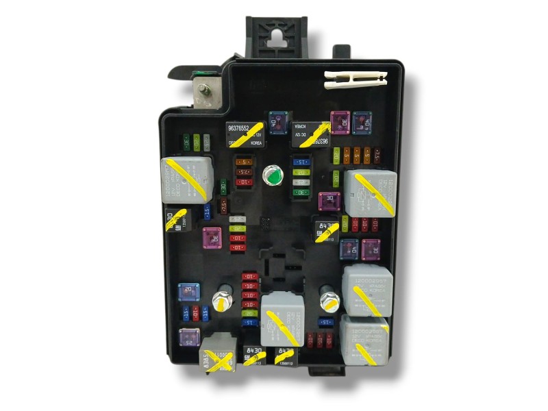 Recambio de caja reles / fusibles para chevrolet aveo berlina hatchback 1.4 cat referencia OEM IAM 95092982  