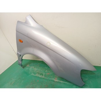 Recambio de aleta delantera derecha para hyundai trajet (fo) 2.0 crdi referencia OEM IAM 663213A210  