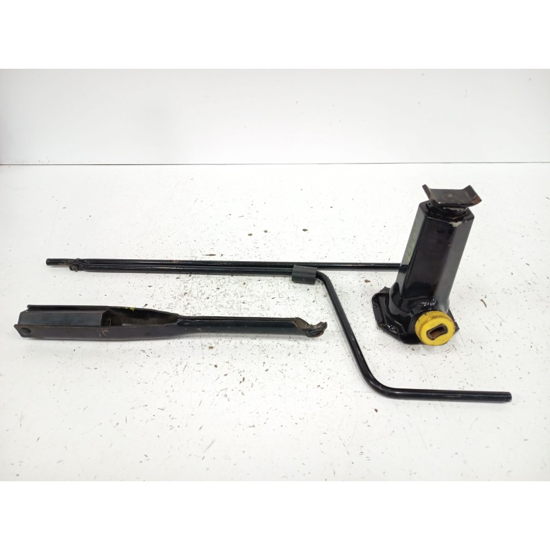 Recambio de gato para jeep cherokee (xj) 2.5 turbodiesel referencia OEM IAM 04764663AB  