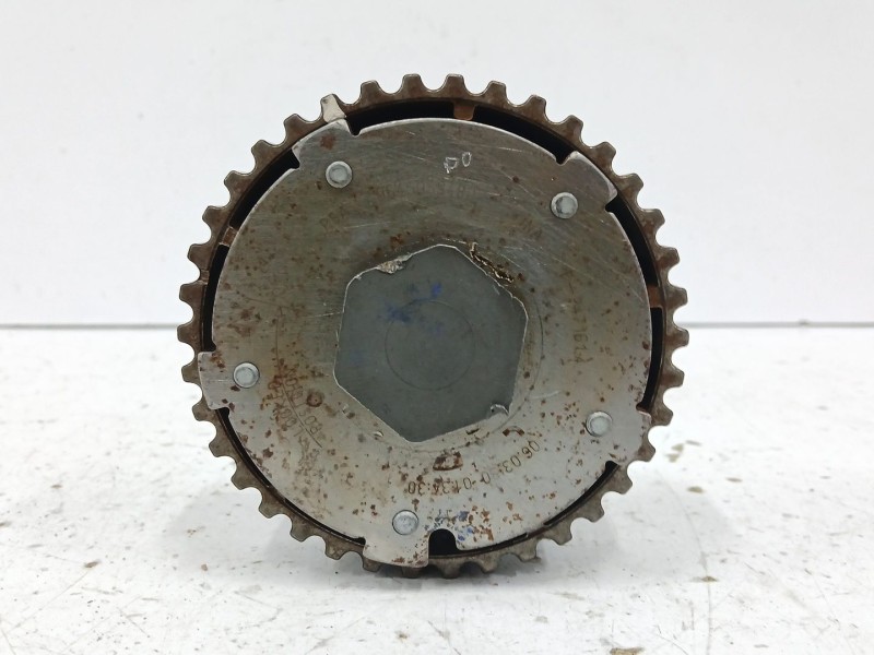 Recambio de polea arbol levas para citroën c4 berlina 1.4 16v referencia OEM IAM 9645053480  