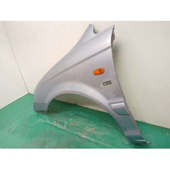 Recambio de aleta delantera izquierda para hyundai trajet (fo) 2.0 crdi referencia OEM IAM 663113A210  