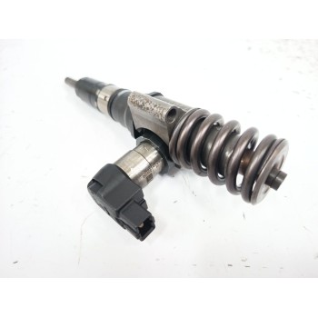 Recambio de inyector para volkswagen passat b6 (3c2) 2.0 tdi referencia OEM IAM 03G130073S  