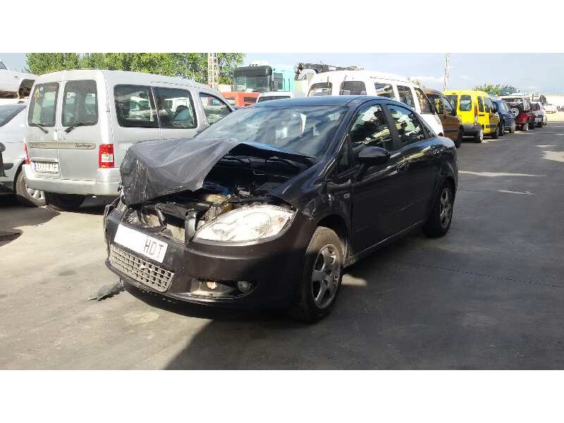FIAT LINEA (110)