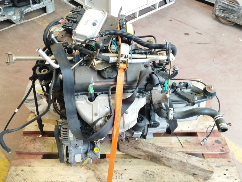 Recambio de motor completo para peugeot 106 ii (1a_, 1c_) 1.1 i referencia OEM IAM HFX  