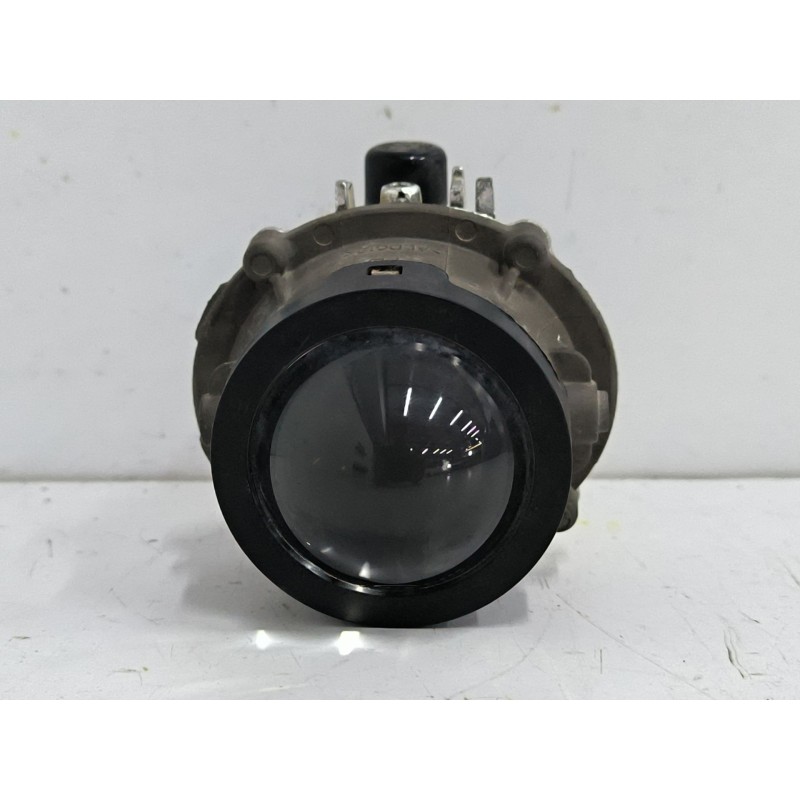 Recambio de faro antiniebla derecho para kia stonic (yb) 1.0 t-gdi referencia OEM IAM 92202H8400  