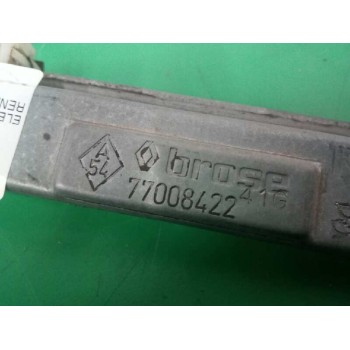 Recambio de elevalunas delantero derecho para renault clio ii fase ii (b/cb0) 1.5 dci diesel referencia OEM IAM FUNDA 77008422 