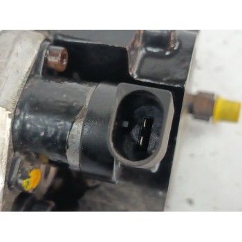 Recambio de bomba inyeccion para bmw 3 (e90) 320 d referencia OEM IAM 7788670 0445010045 