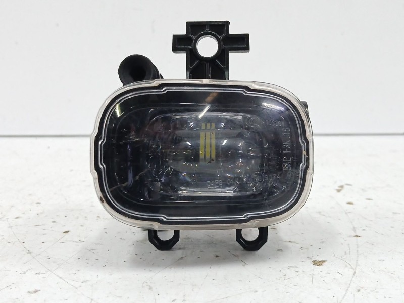Recambio de faro antiniebla izquierdo para nissan qashqai iii (j12) 1.3 dig-t a las 4 ruedas referencia OEM IAM 261550862R  