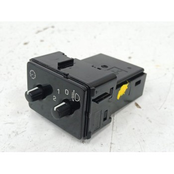 Recambio de mando luces para jaguar xe (x760) 2.0 d referencia OEM IAM GX7311654GC  