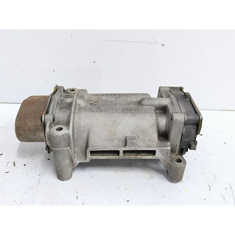 Recambio de bomba aceite para chrysler voyager (rg) 2.4 cat referencia OEM IAM 4621513AC  