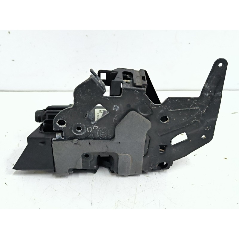 CERRADURA PUERTA TRASERA IZQUIERDA