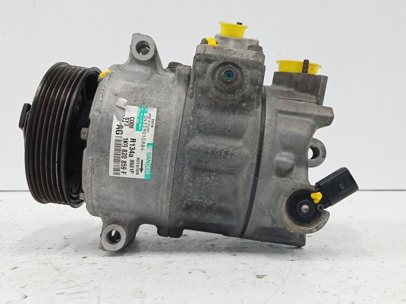 Recambio de compresor aire acondicionado para volkswagen golf v (1k1) 1.9 tdi referencia OEM IAM 1K0820859F  