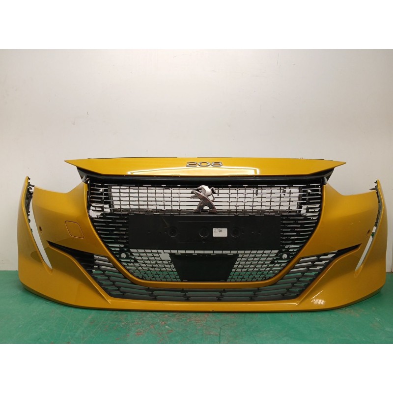 Recambio de paragolpes delantero para peugeot 208 ii (ub_, up_, uw_, uj_) 1.2 puretech 100 referencia OEM IAM   