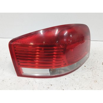 Recambio de piloto trasero izquierdo para audi a3 sportback (8pa) 2.0 tdi referencia OEM IAM 8P0945095  