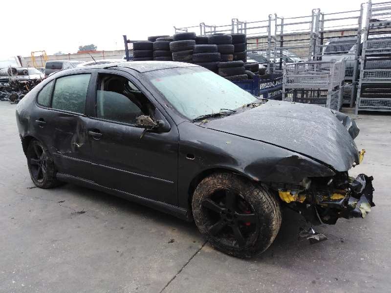 SEAT LEON (1M1)
