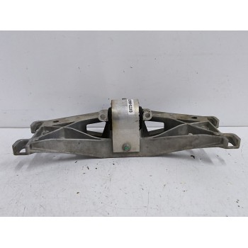 Recambio de soporte cambio trasero para jaguar xe (x760) 2.0 d referencia OEM IAM GX736A026CC  