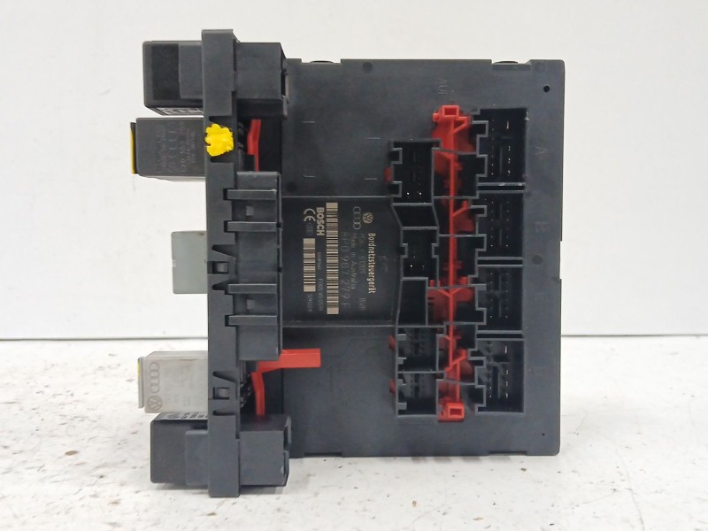 Recambio de caja reles / fusibles para audi a3 sportback (8pa) 2.0 tdi referencia OEM IAM 8P0907279F  
