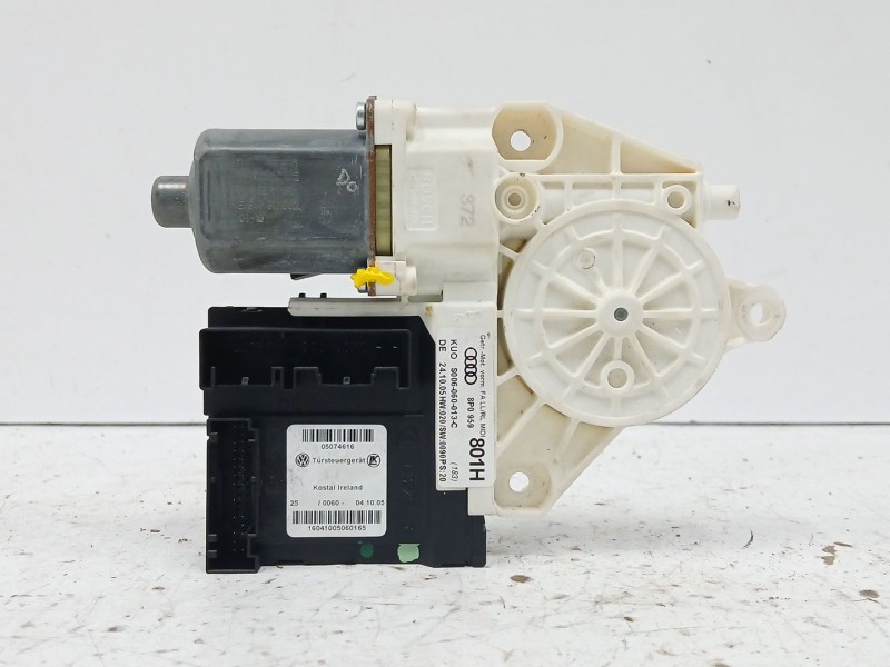 Recambio de motor elevalunas delantero derecho para audi a3 sportback (8pa) 2.0 tdi referencia OEM IAM 8P0959801H  