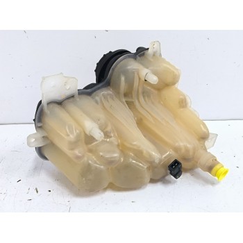 Recambio de deposito expansion para jaguar xe (x760) 2.0 d referencia OEM IAM YC158B099AA  