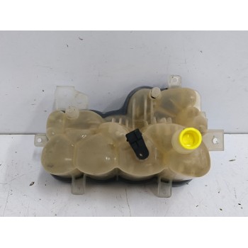 Recambio de deposito expansion para jaguar xe (x760) 2.0 d referencia OEM IAM YC158B099AA  