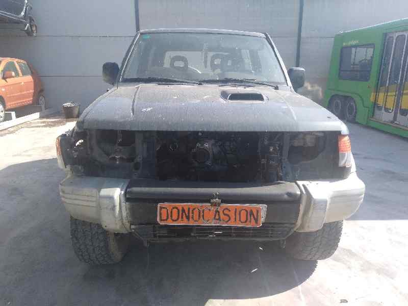 MITSUBISHI MONTERO (V20/V40)