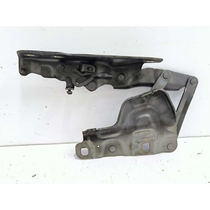 BISAGRA CAPO DERECHA