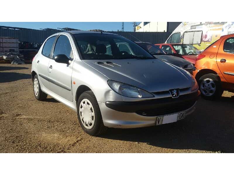 PEUGEOT 206 BERLINA