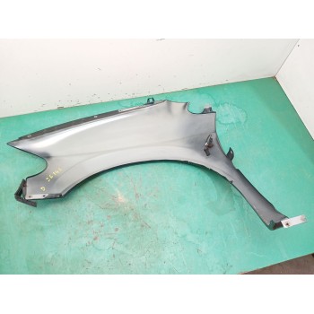 Recambio de aleta delantera derecha para chrysler voyager iv (rg, rs) 2.8 crd referencia OEM IAM 5018444AA  