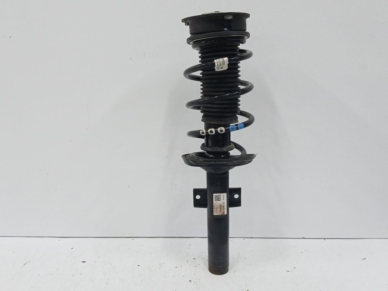 Recambio de amortiguador delantero derecho para seat arona (kj7, kjp) 1.0 tsi referencia OEM IAM 2Q0413031AA  