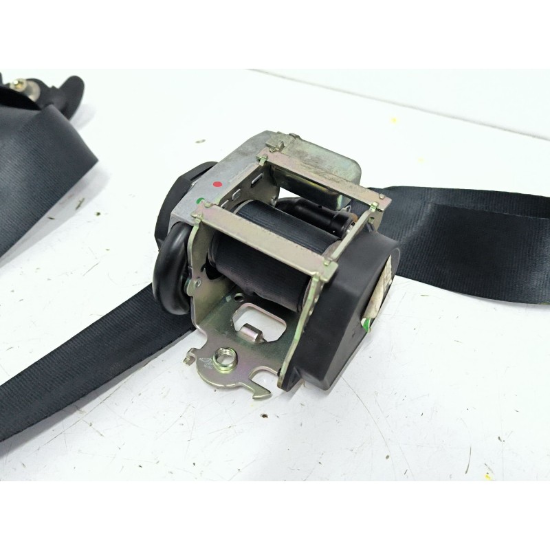 CINTURON SEGURIDAD DELANTERO DERECHO 621560800