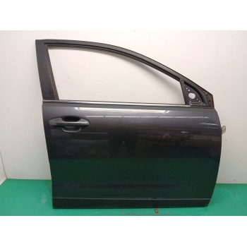 Recambio de puerta delantera derecha para kia stonic (yb) 1.0 t-gdi referencia OEM IAM 76004H8400  