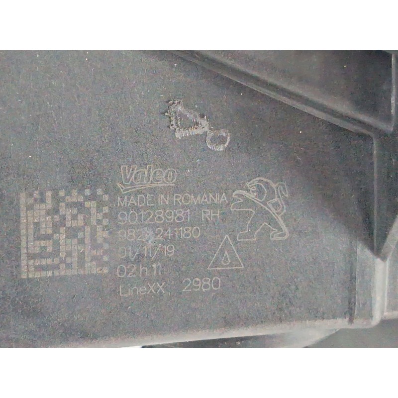 PILOTO DELANTERO DERECHO