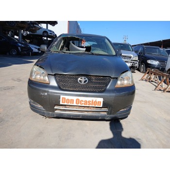 toyota corolla (_e12_) del año 2004