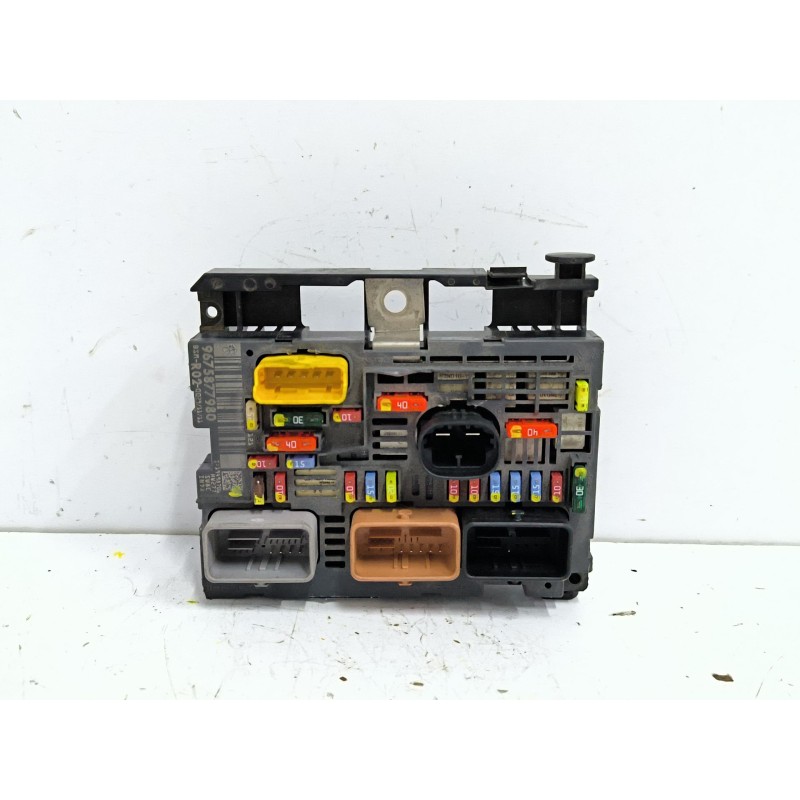 Recambio de caja reles / fusibles para citroën c5 iii (rd_) 2.0 hdi 140 referencia OEM IAM 9675877980  
