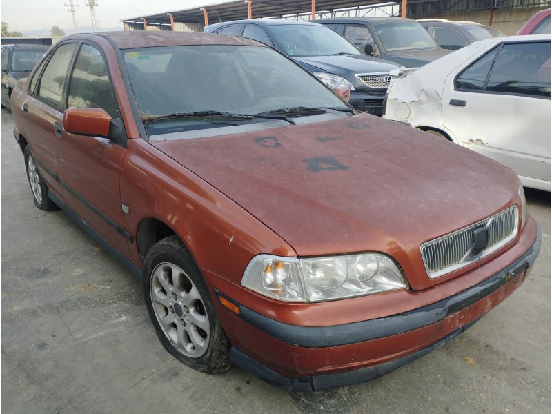 VOLVO S40 BERLINA