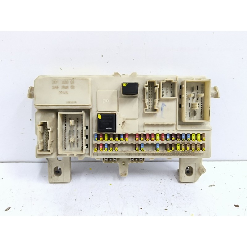 Recambio de caja reles / fusibles para volvo s40 ii (544) 2.0 d referencia OEM IAM 8690719  